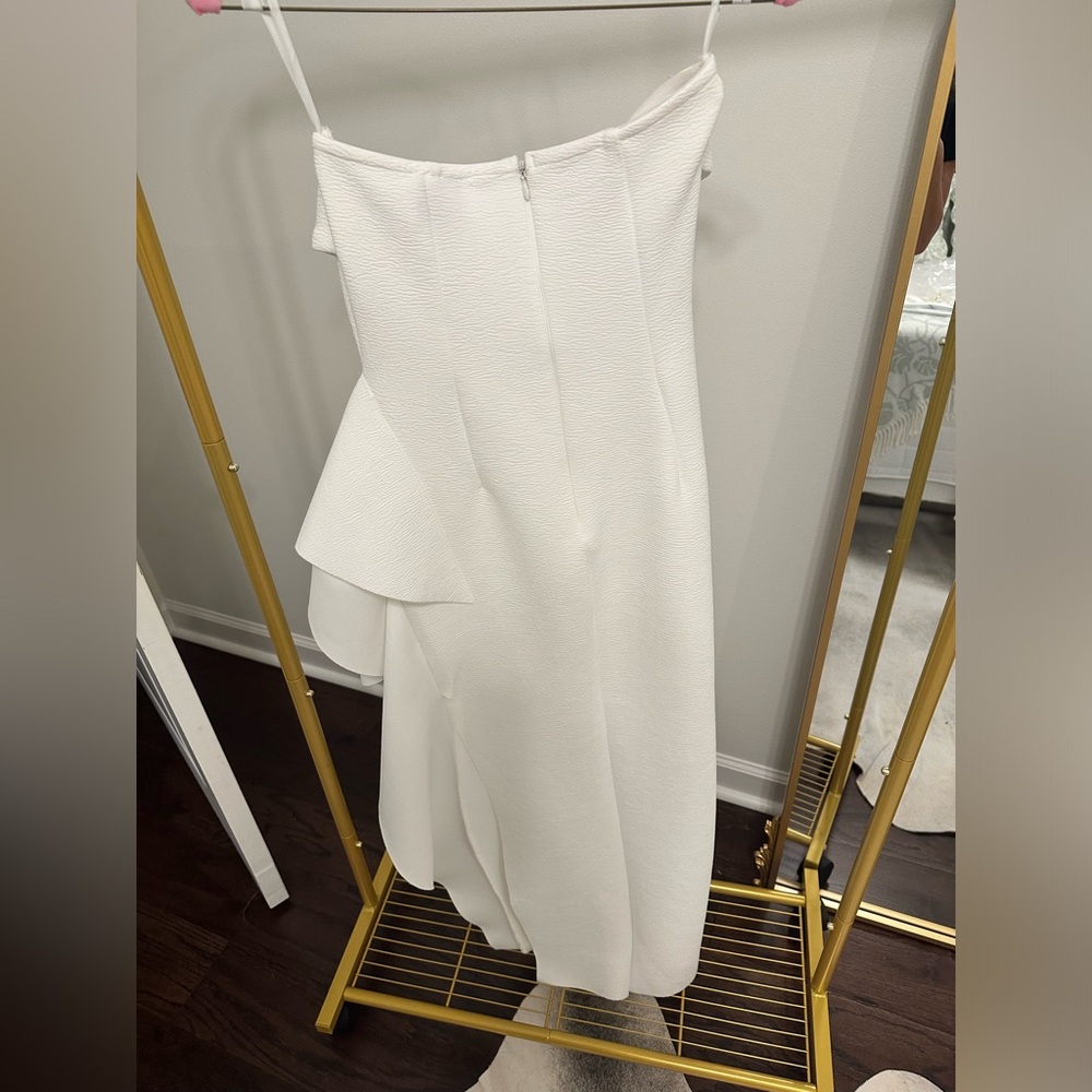 Women’s white dress - Picture 4 of 4
